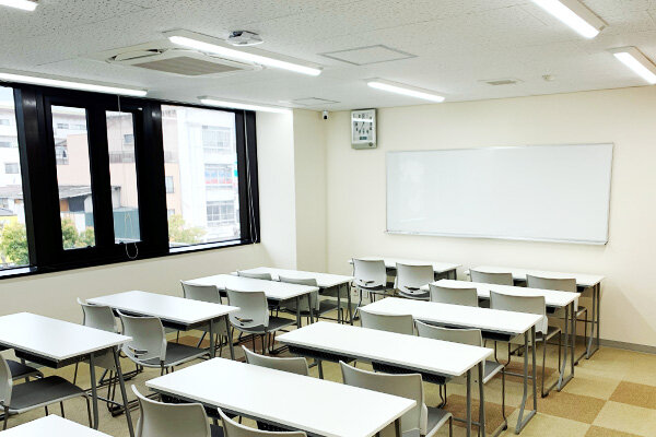 自立学習塾RED福山教室の雰囲気