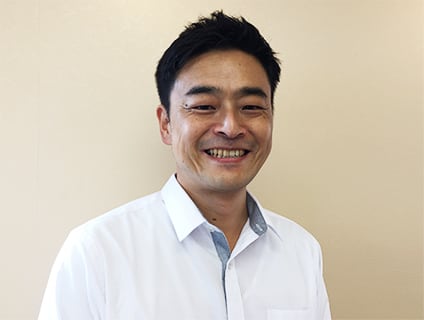 バンコクトンロー教室 教室長 秋山 崇