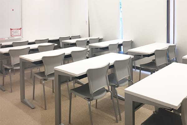 自立学習塾RED間々田教室の雰囲気