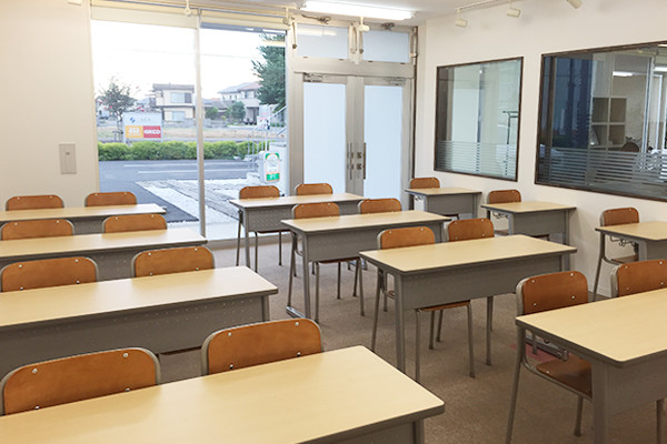 自立学習塾RED小山教室の雰囲気
