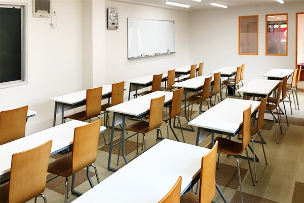 自立学習塾RED堺神明町教室の雰囲気