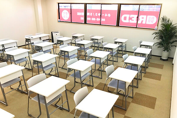 自立学習塾RED富士教室の雰囲気
